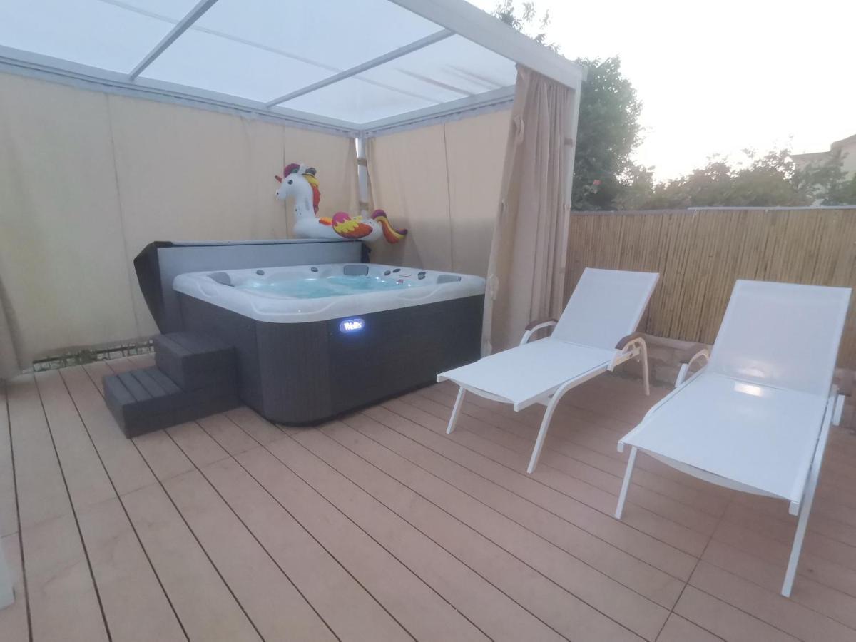 Apartman Hola Novigrad Istria Εξωτερικό φωτογραφία