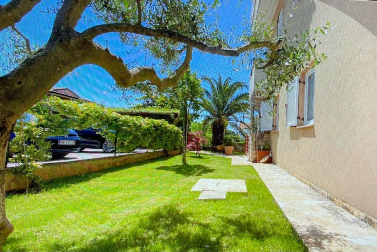 Apartman Hola Novigrad Istria Εξωτερικό φωτογραφία
