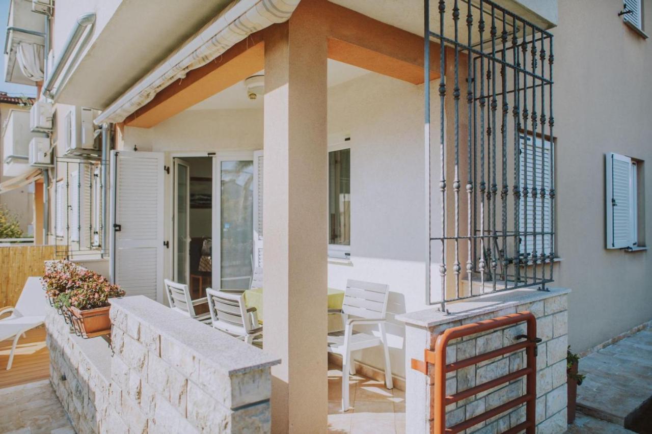 Apartman Hola Novigrad Istria Εξωτερικό φωτογραφία