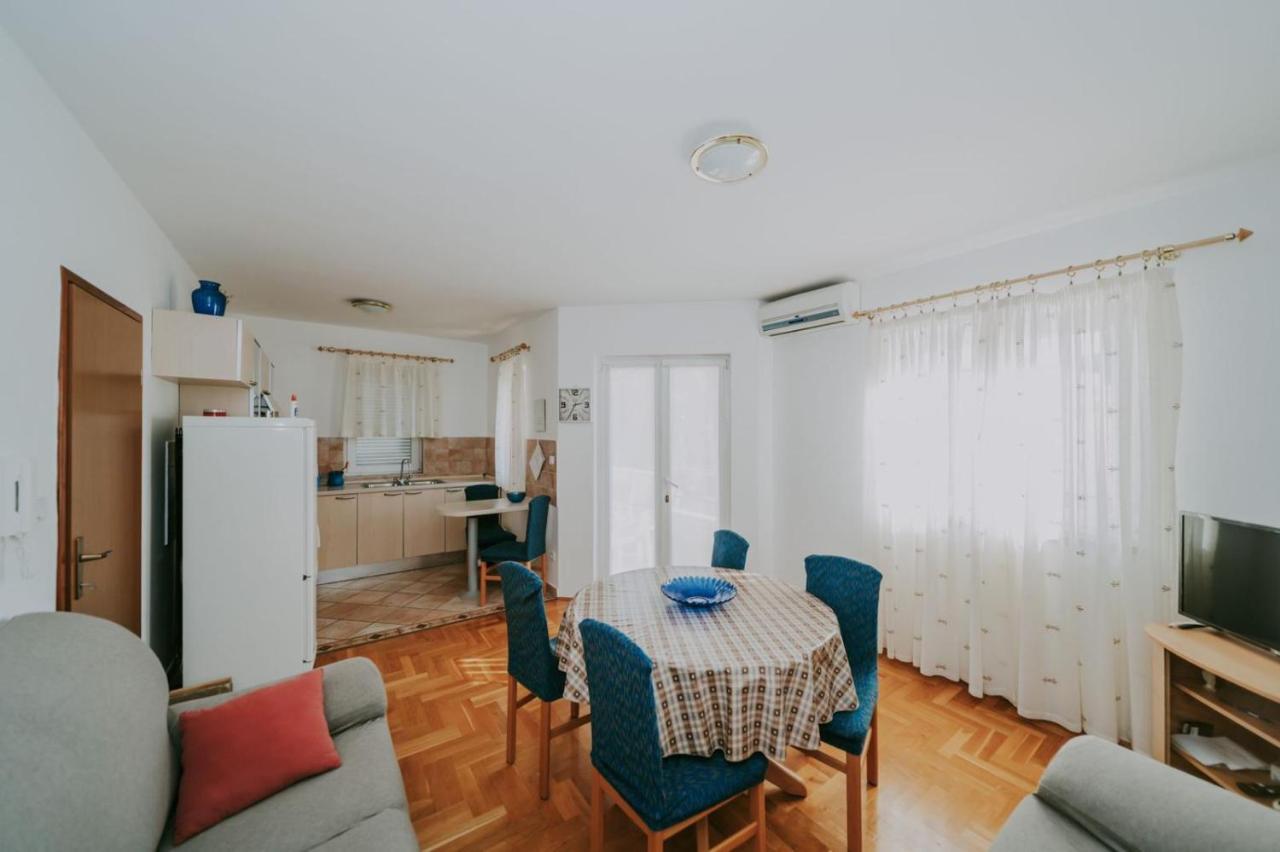 Apartman Hola Novigrad Istria Εξωτερικό φωτογραφία