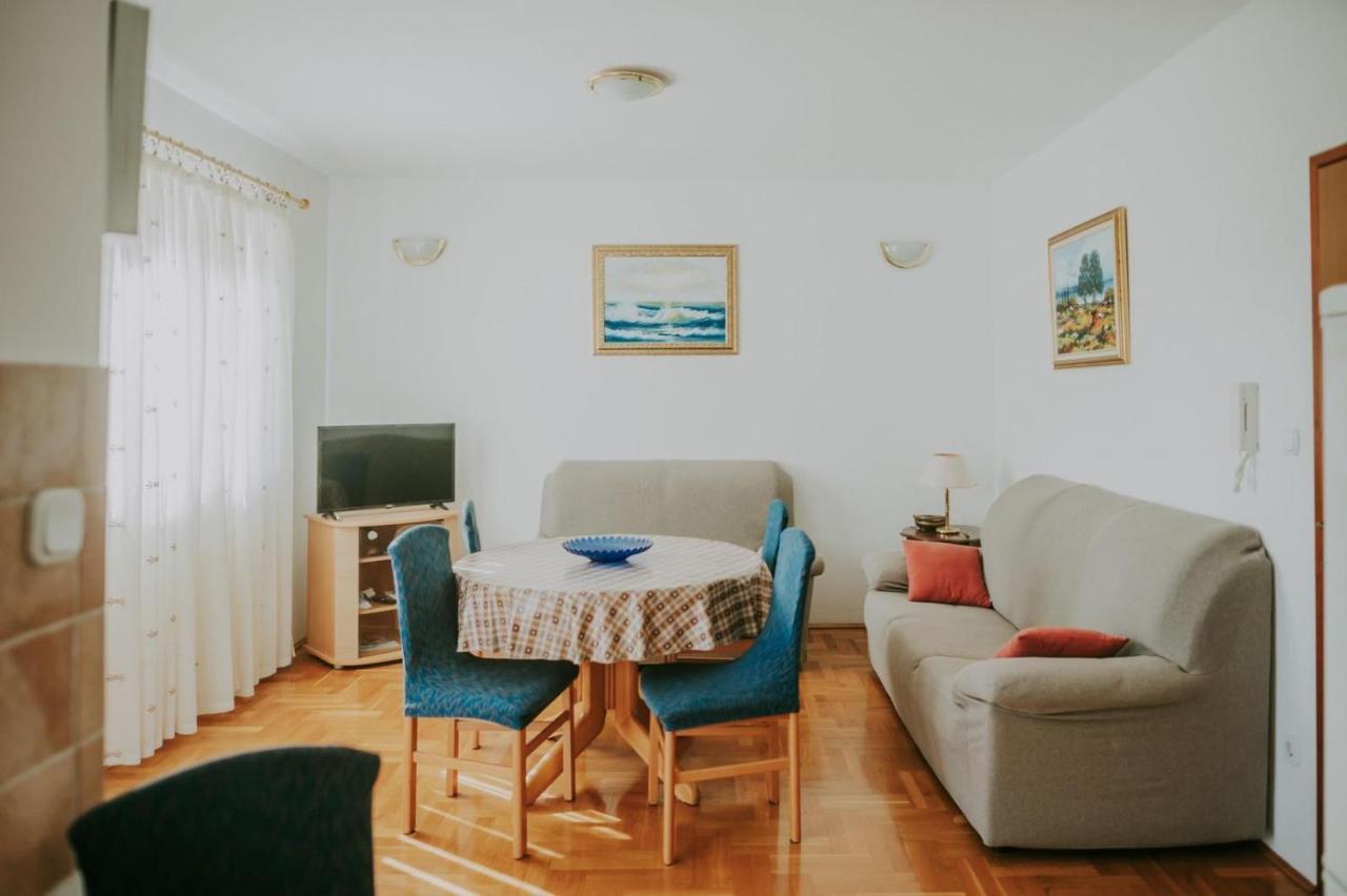 Apartman Hola Novigrad Istria Εξωτερικό φωτογραφία