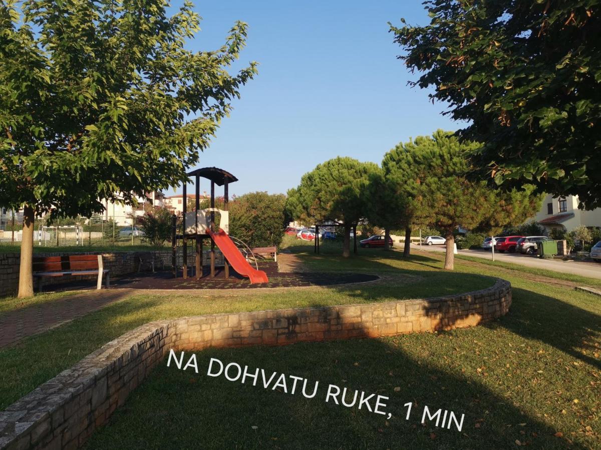 Apartman Hola Novigrad Istria Εξωτερικό φωτογραφία