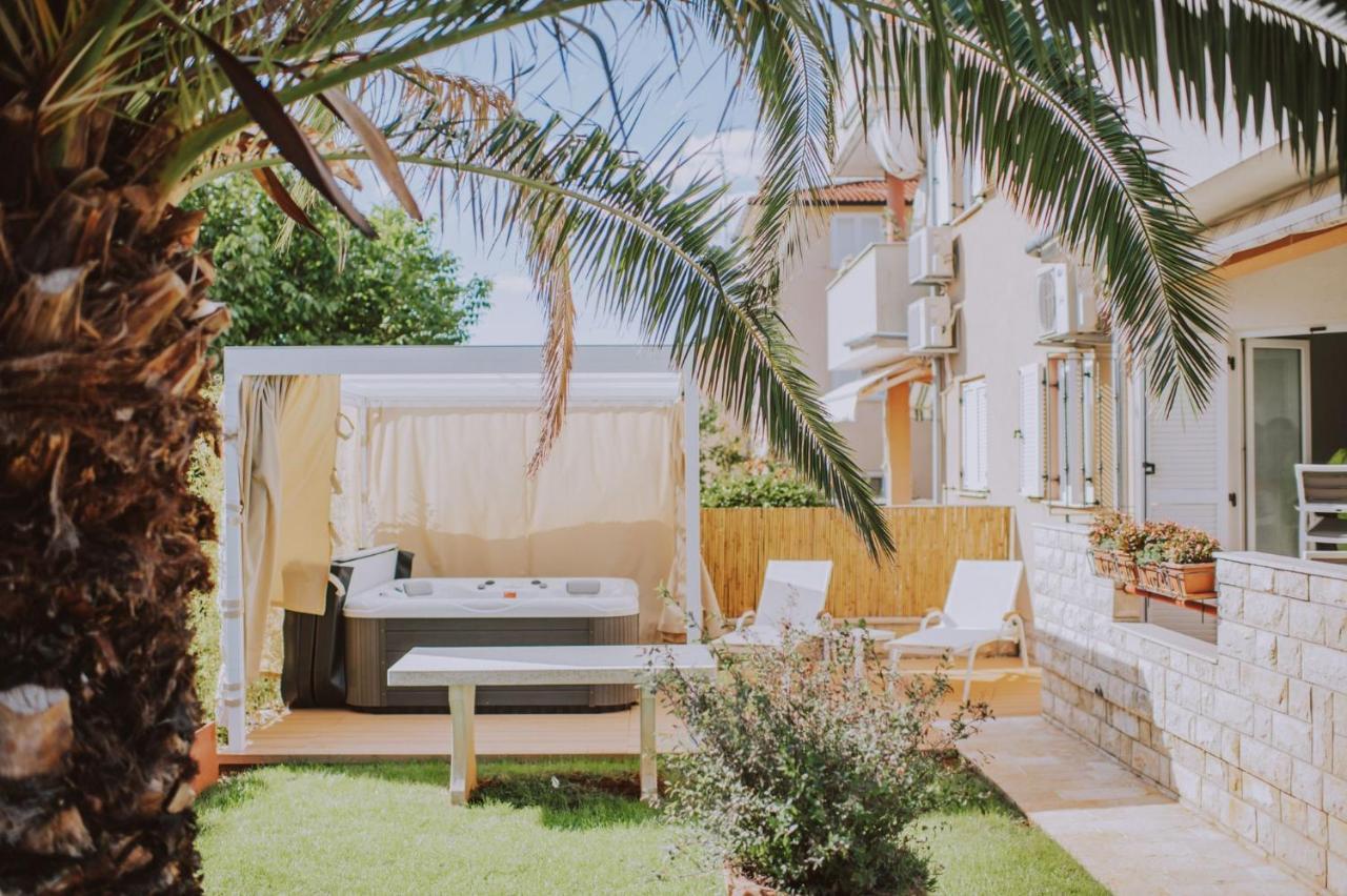 Apartman Hola Novigrad Istria Εξωτερικό φωτογραφία